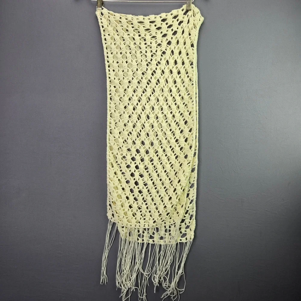 Crochet Scarf Knit Fringe Wrap OS Cream Vintage Boho Open Weave Tassel